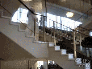 Невеста на лестнице